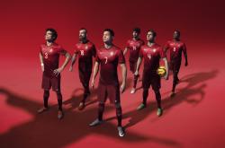 开云体育下载-极寒与热土的对决，伊萨克惊艳四座，澳大利亚险胜冰岛背后的足球哲学