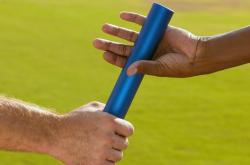 开云官网-生死边缘的较量，公牛铁血防守强压步行者，抢七战铸就经典