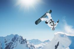 开云下载-绿军之巅与灰熊之证，宿敌对决与新星崛起的双重奏