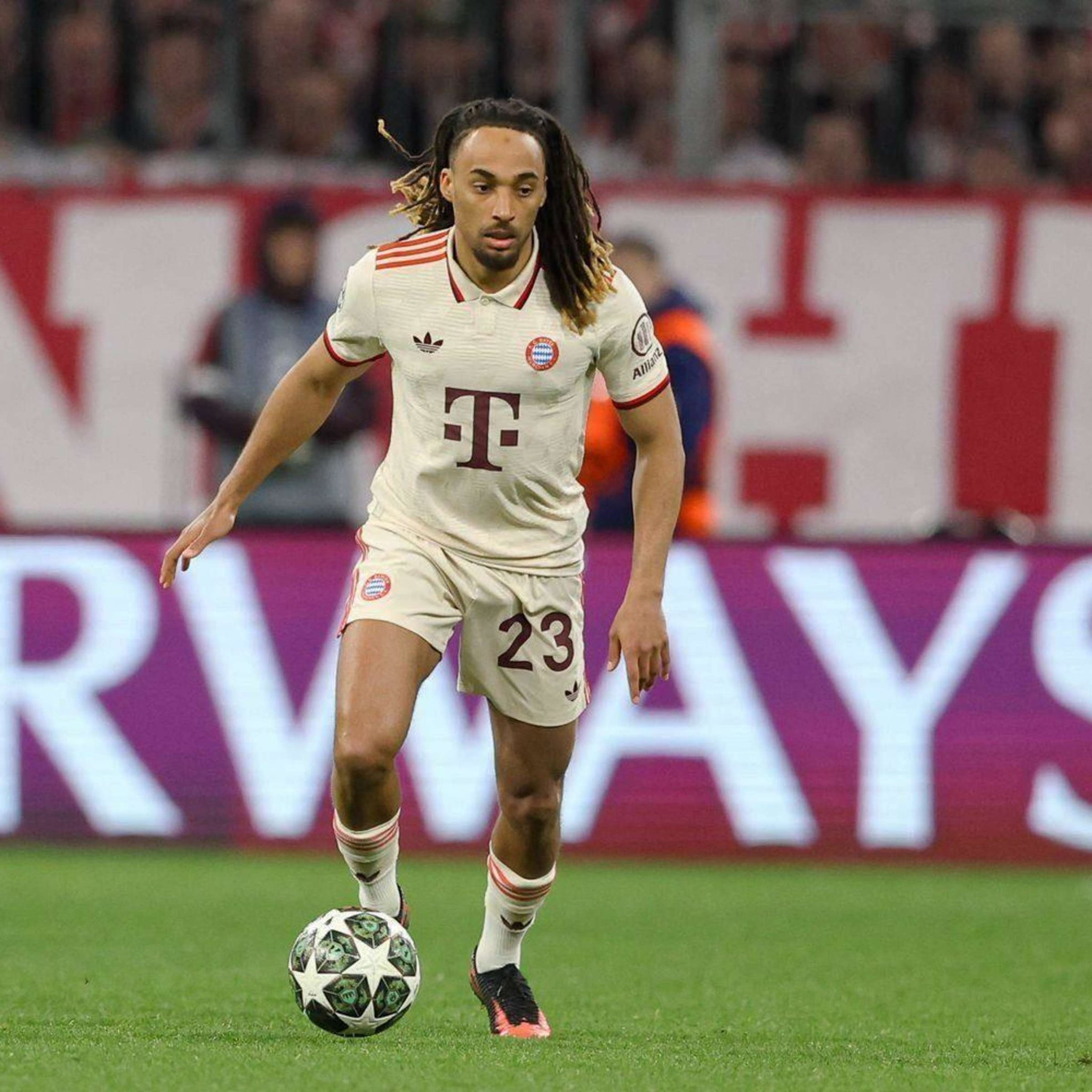 加拉塔萨雷惨遭惨败,惨失晋级机会的简单介绍 加拉塔萨雷惨遭惨败,惨失晋级机会的简单介绍