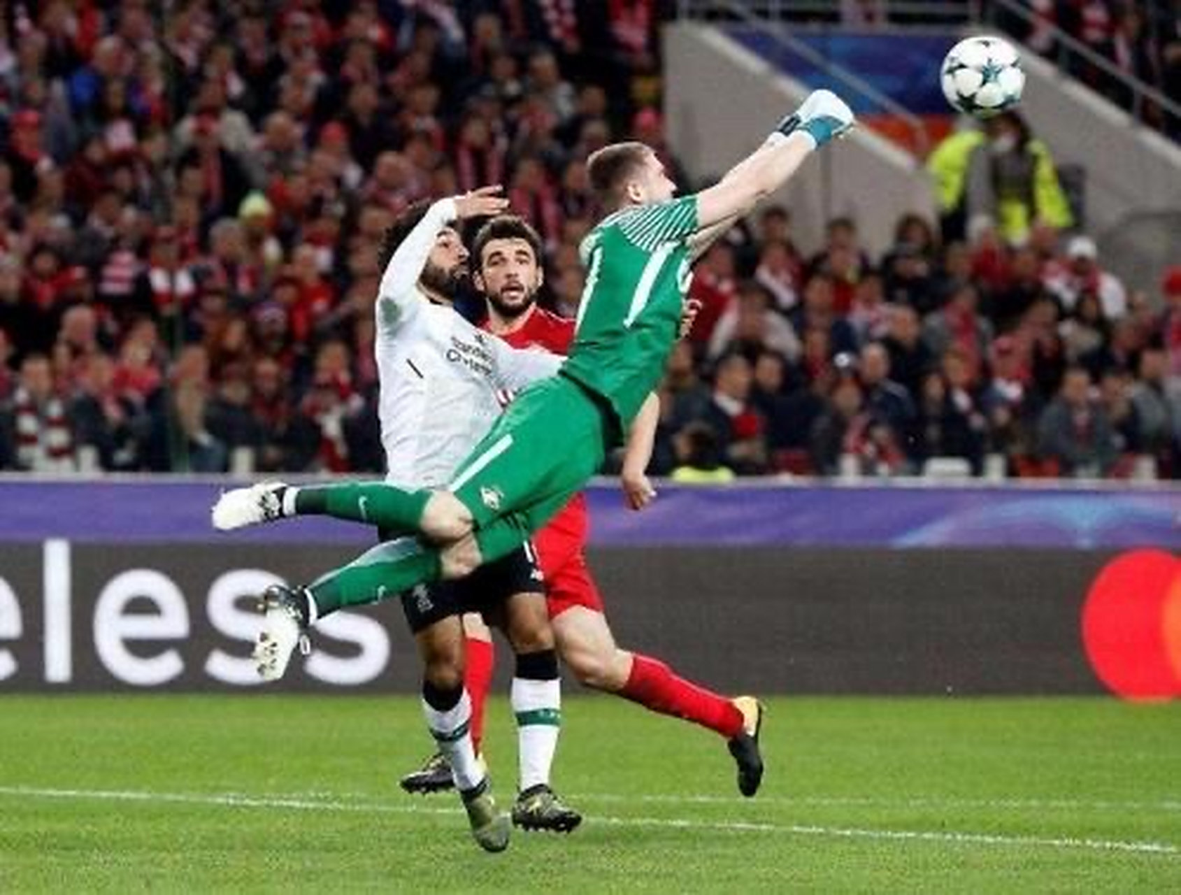 摩纳哥战平马赛，保持不败纪录