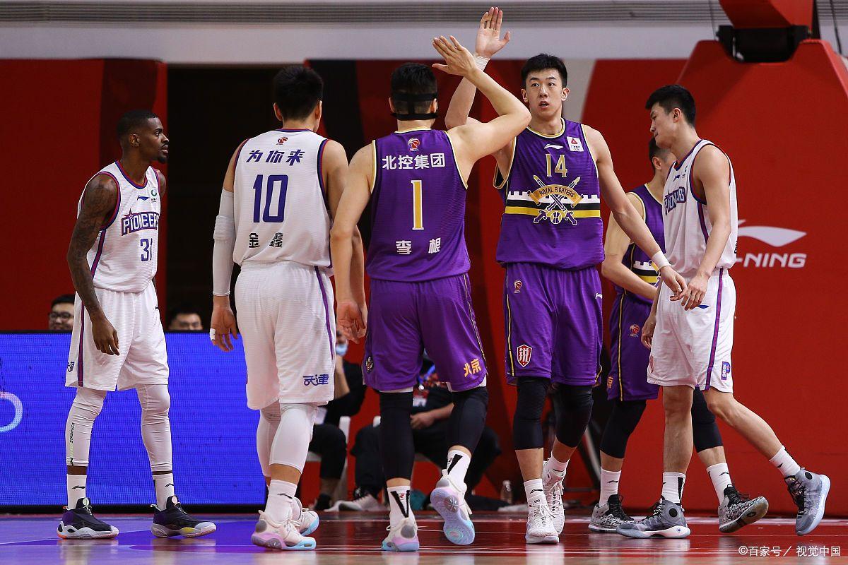 包含人队新球员上场发挥稚嫩,球队惜败的词条 包含人队新球员上场发挥稚嫩,球队惜败的词条