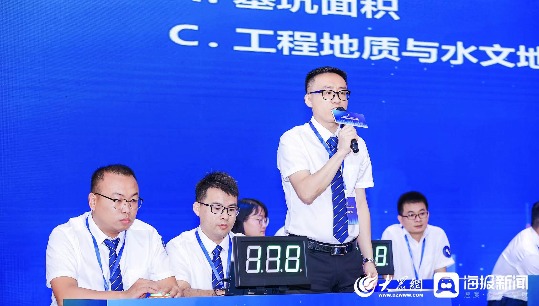 精彩比拼打破僵局,赢得掌声与赞誉 精彩比拼打破僵局,赢得掌声与赞誉