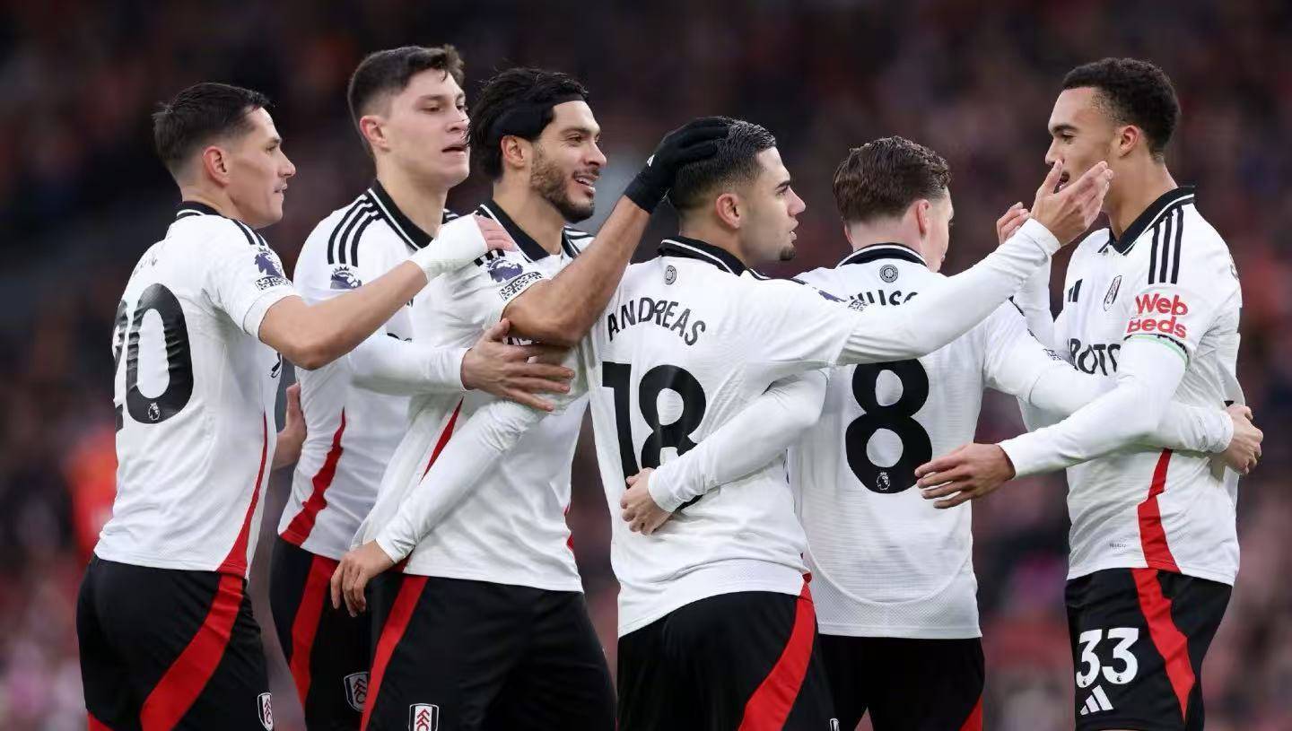 关于利物浦-战胜富勒姆，近八场不败的信息