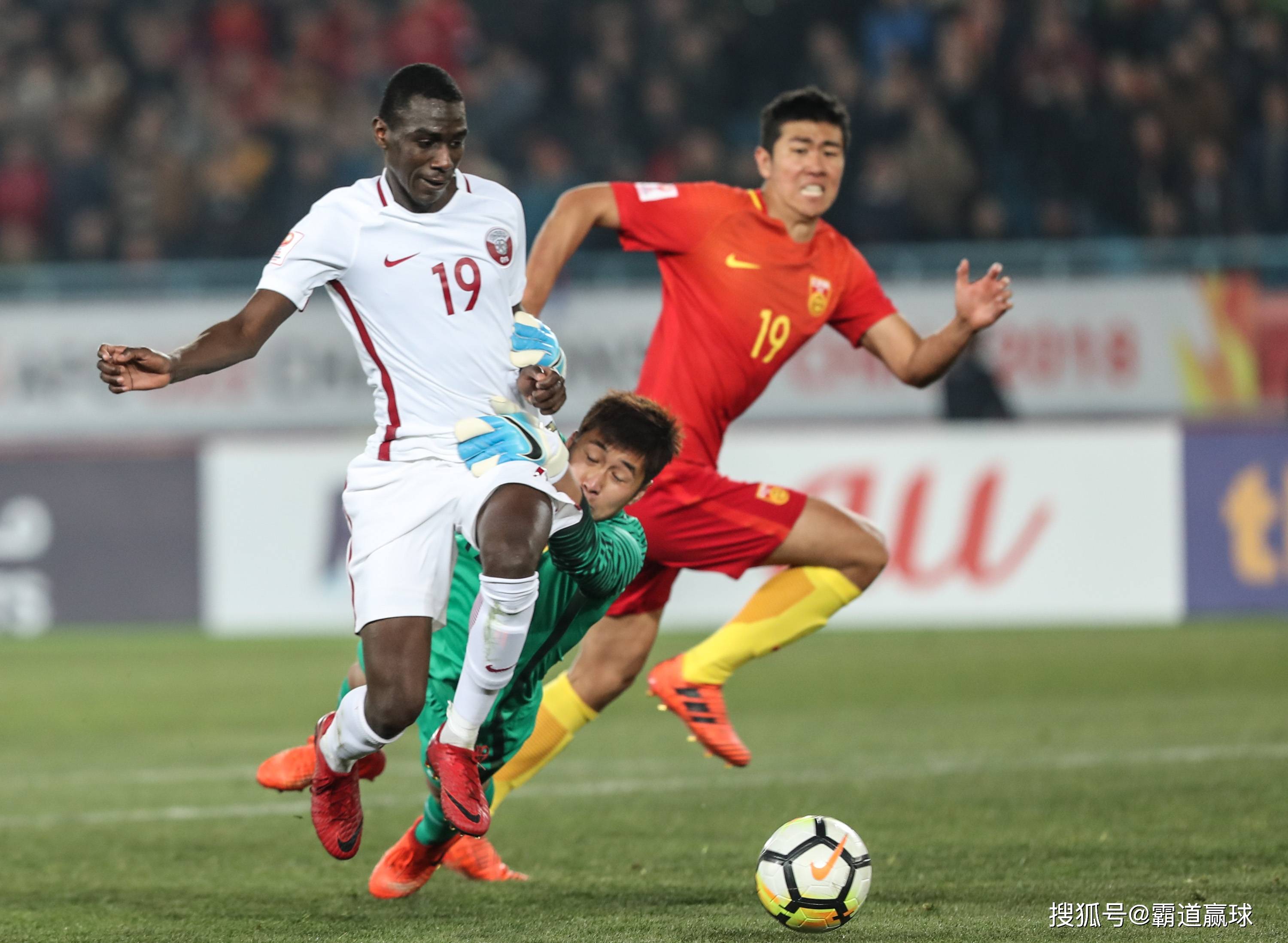 印尼队球员表现出色,为球队赢球 印尼队球员表现出色,为球队赢球