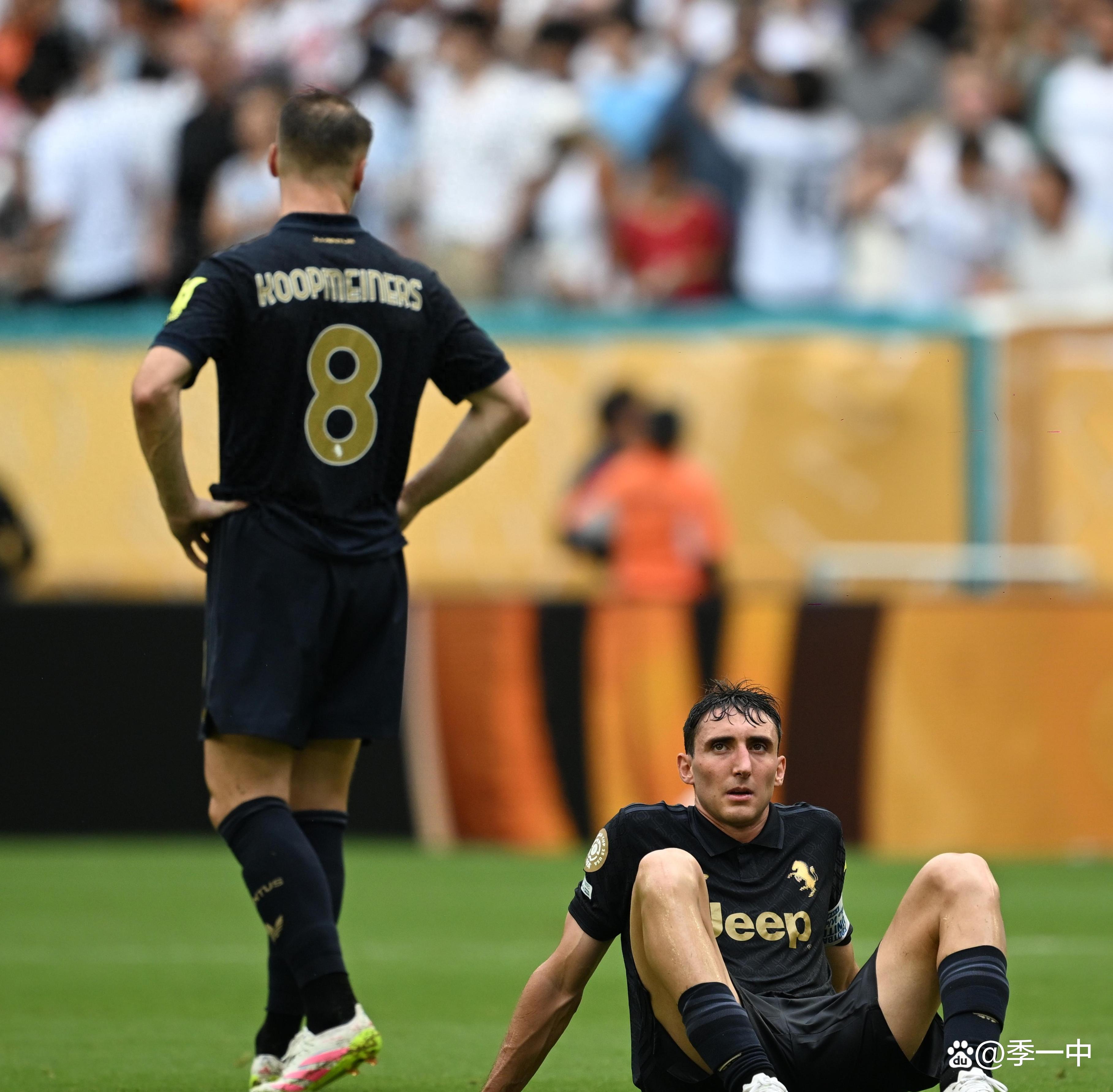 包含西亚球队晋级下一轮，期待更好表现的词条