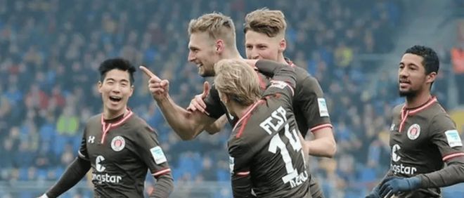 斯图加特队主场赢球,连续不败表现抢眼 斯图加特队主场赢球,连续不败表现抢眼