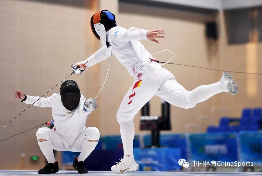 热血激战:英国和法国击剑选手赛场上建功 热血激战:英国和法国击剑选手赛场上建功