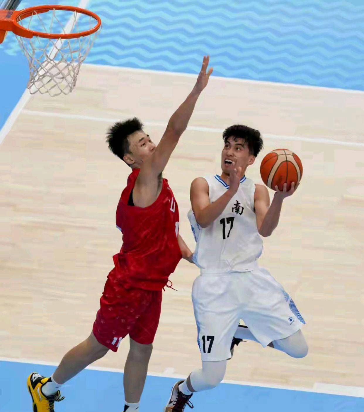 包含河南男篮势不可挡,展现强大实力的词条 包含河南男篮势不可挡,展现强大实力的词条