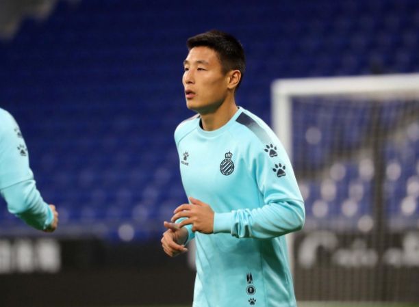 跳水大赛表现抢眼,西班牙选手实现逆袭夺金!的简单介绍 跳水大赛表现抢眼,西班牙选手实现逆袭夺金!的简单介绍