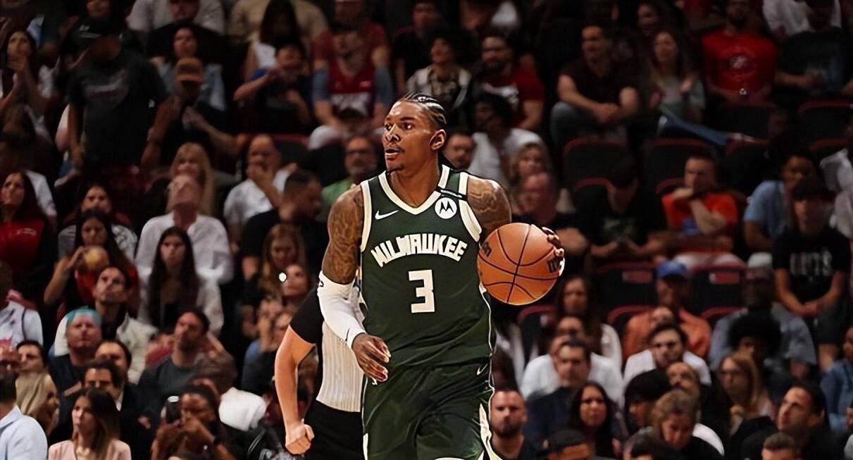 关于凯尔特人B队绝杀日本男篮，波特打破历史纪录的信息