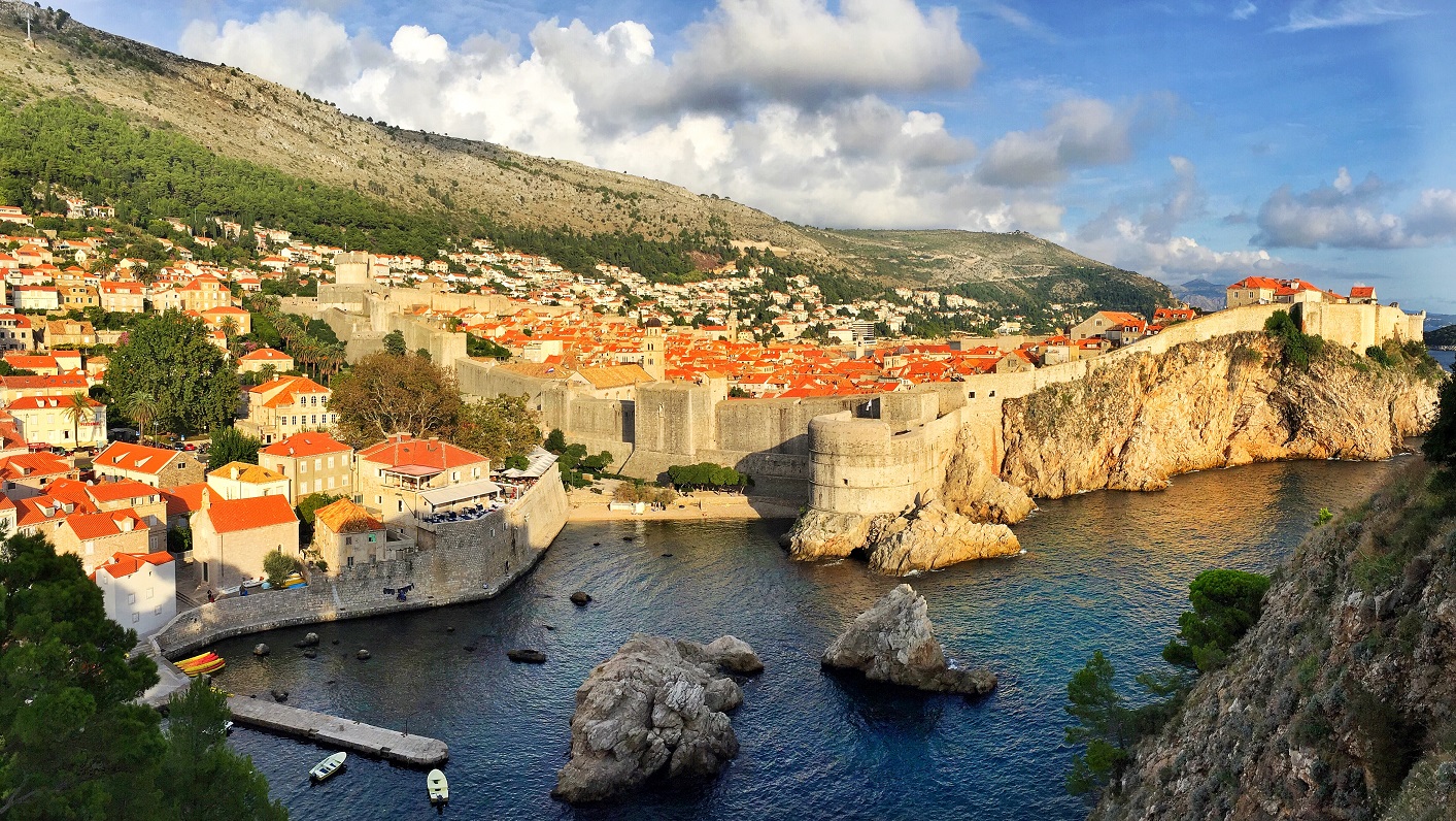 丹麦轻取美国，托尼惊艳四座的简单介绍