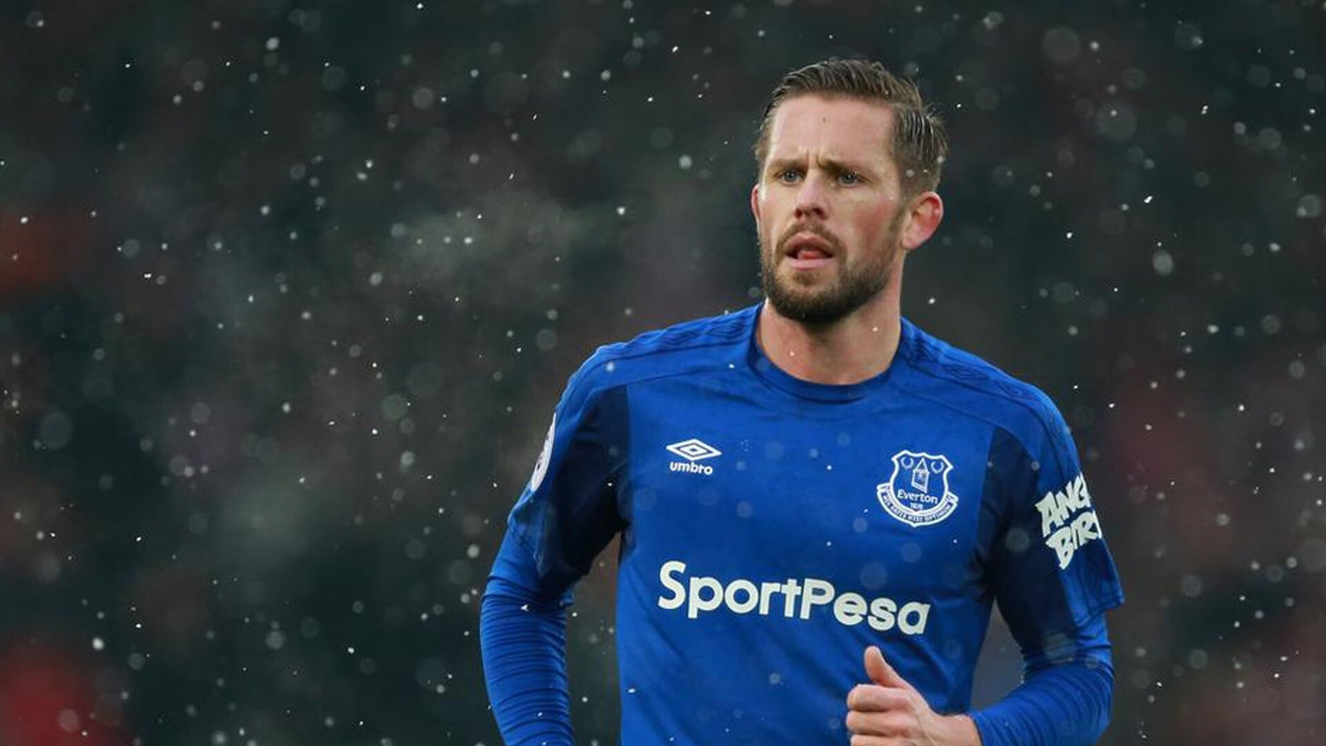 天山脚下对决大苹果城，当西域飞虎的坚韧遇上锡安的惊世天赋