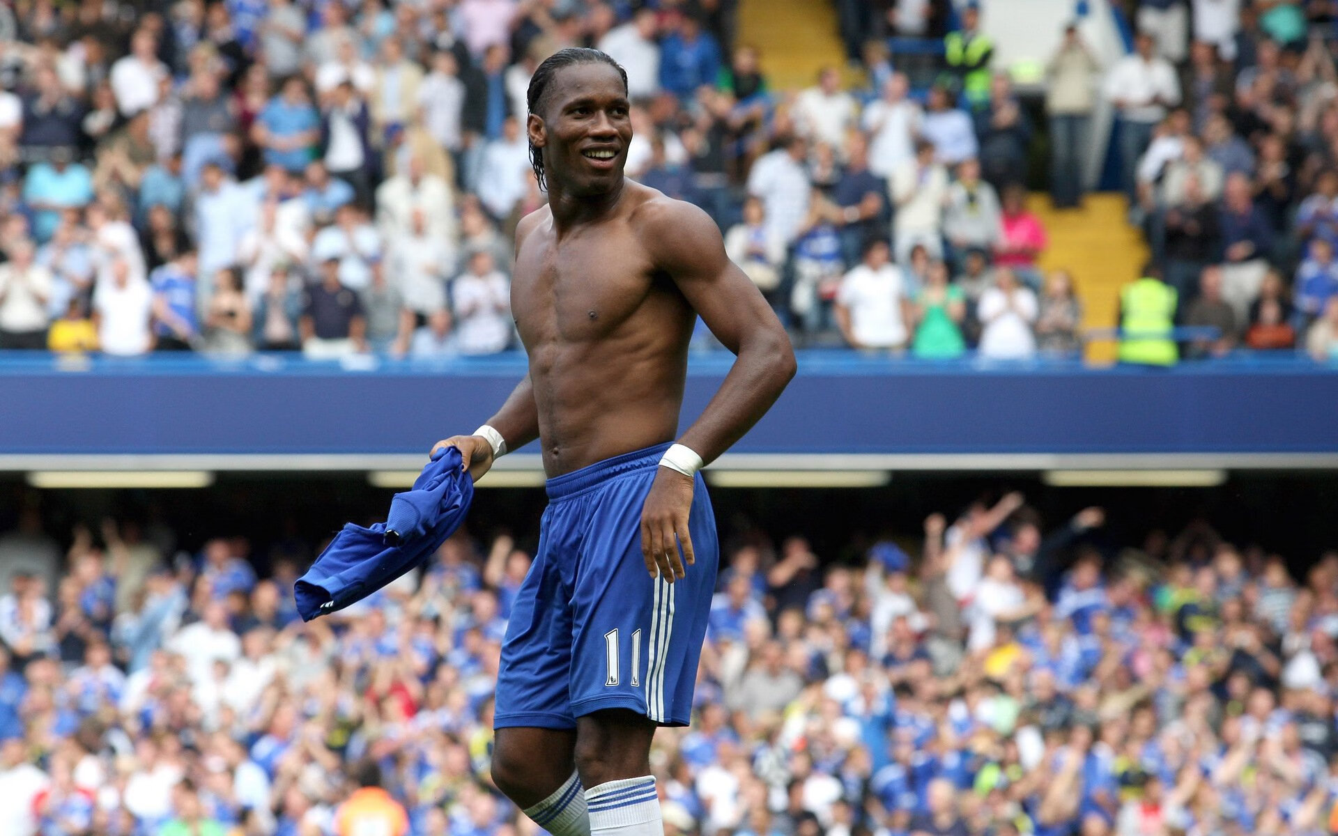 秘鲁铁壁全面压制里昂,福登魔术秀诠释个人英雄主义