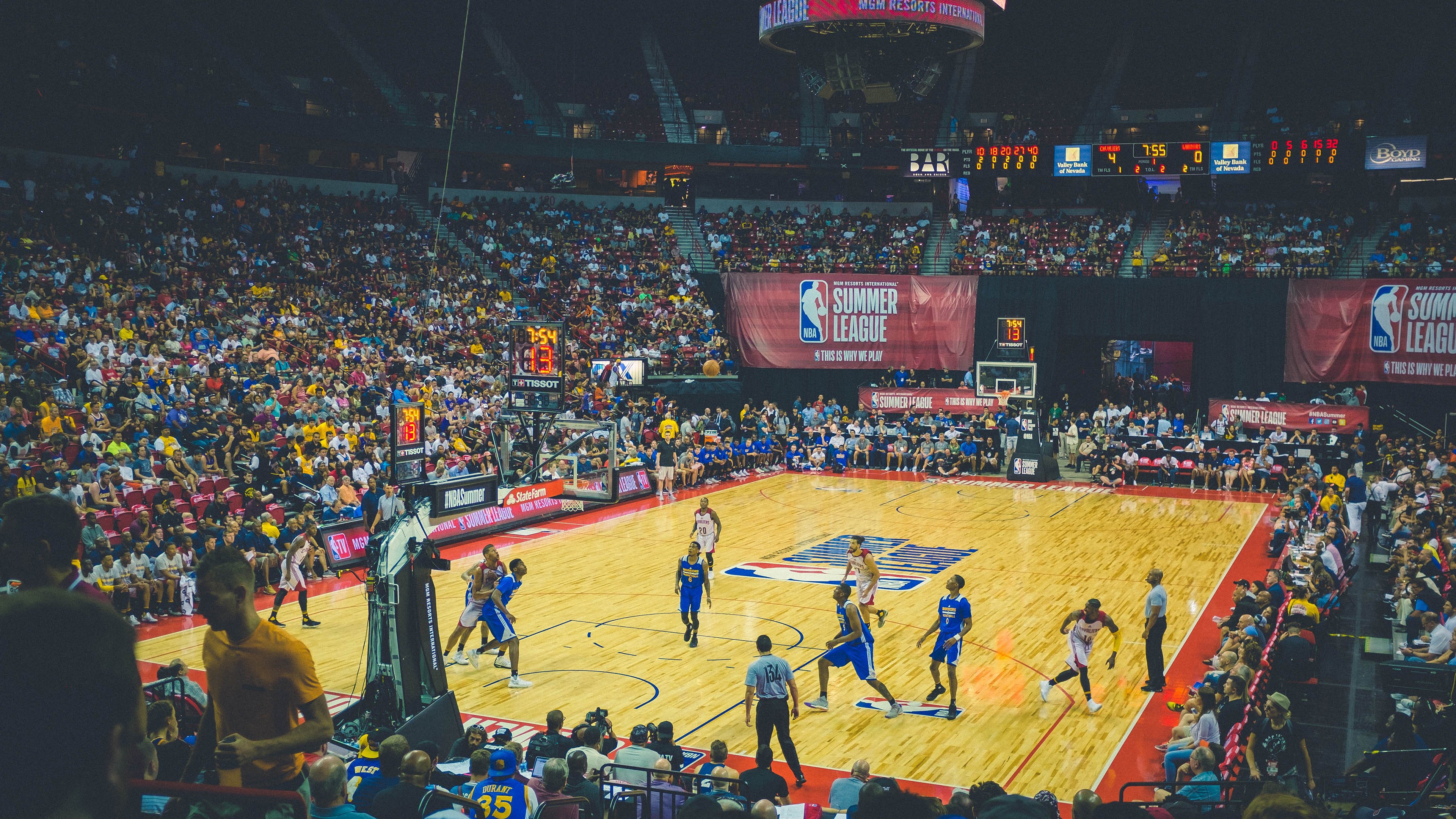 跨界接管，当活塞法则在欧冠淘汰赛响起