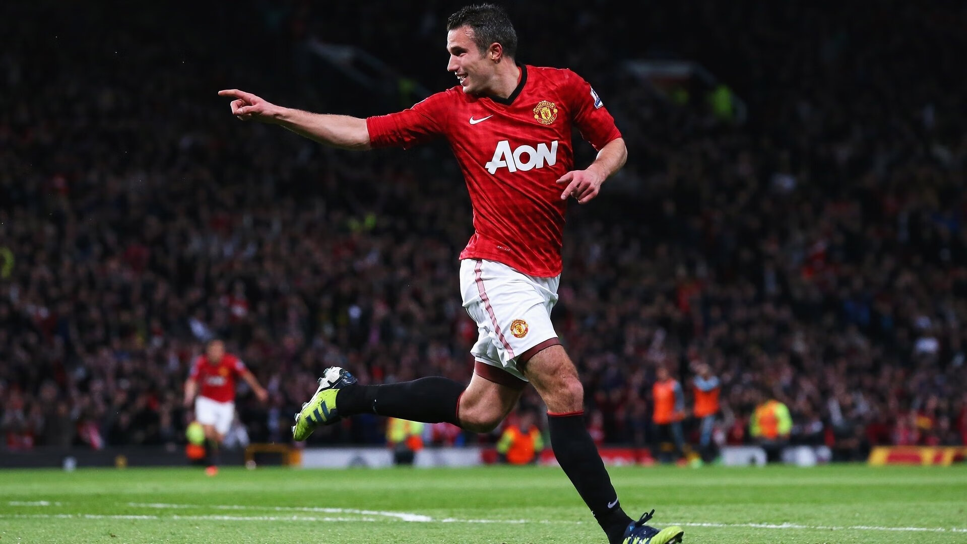 赛道与球场，当F1争冠之夜遇上哈登的统治级表演