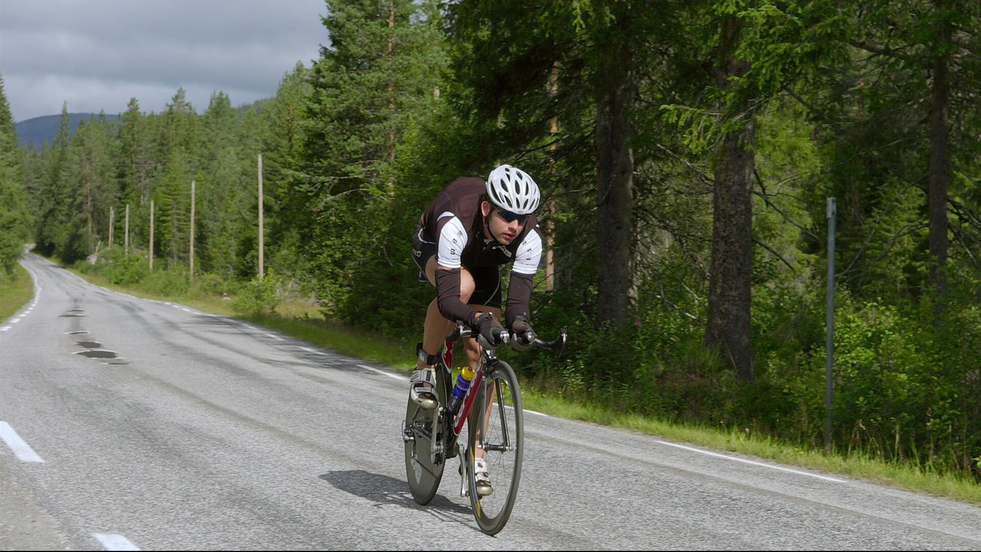 黄蜂奇才鏖战至最后一刻，布伦森一记绝命跳投定乾坤